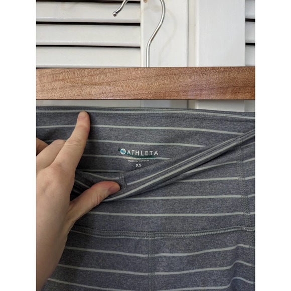 Athleta Striped Powervita Salutation 7/8 Tight Leggings XS - Picture 3 of 5